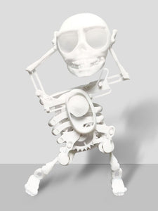 Dancing 3D Skull Toy swinging